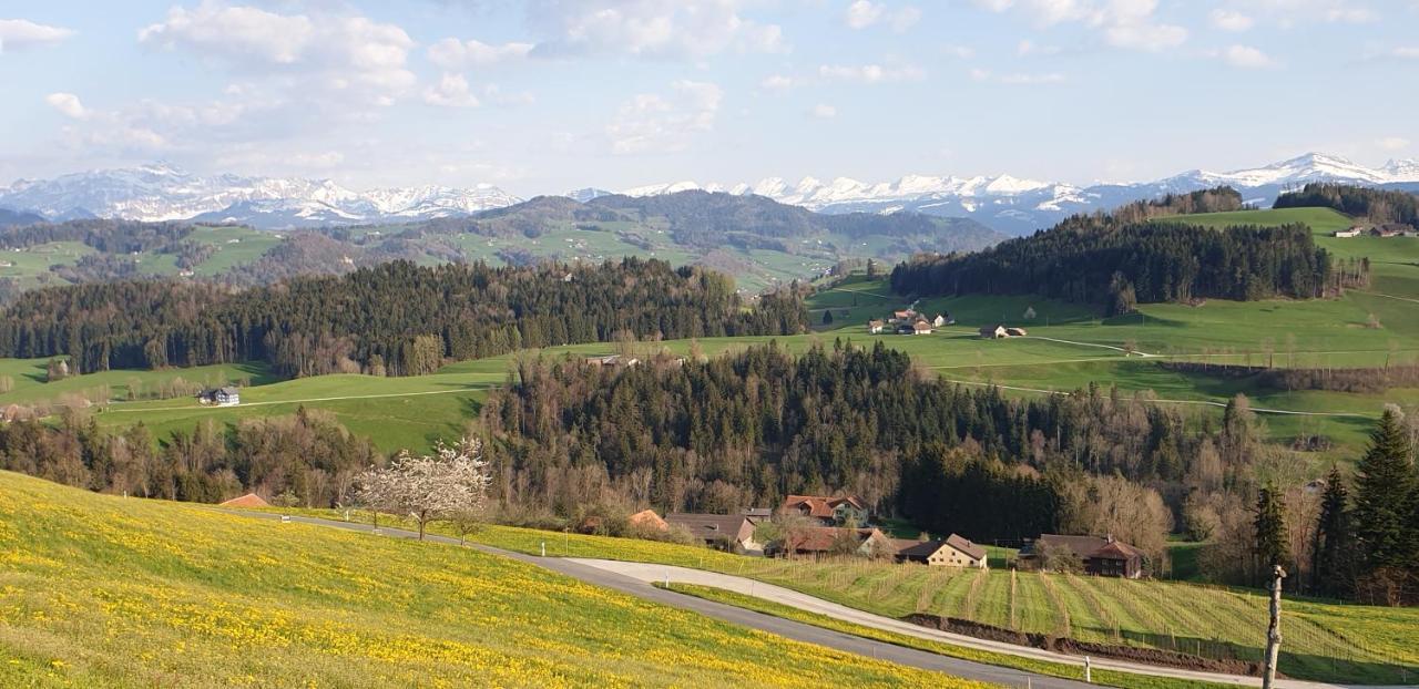 Bnb Alpenblick Luetisburg ภายนอก รูปภาพ