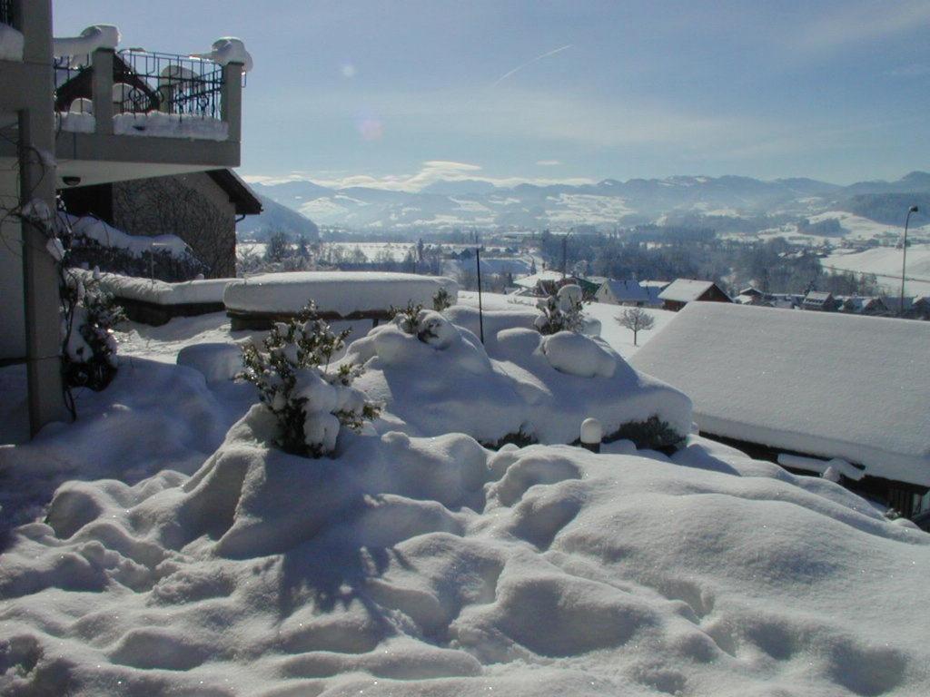 Bnb Alpenblick Luetisburg ภายนอก รูปภาพ